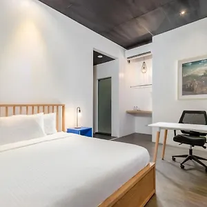  Hostel Draper Makati